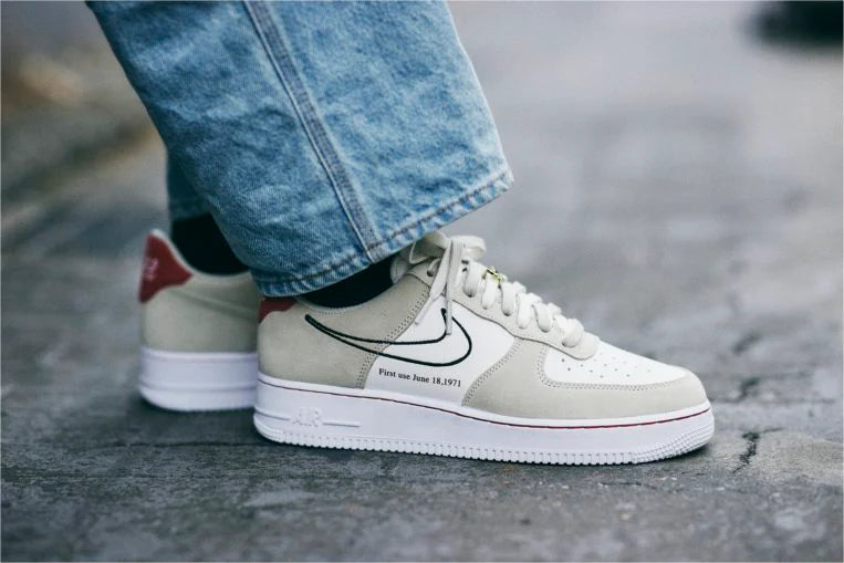 Air Force 1 Low First Use Light Sail Red - Image 4