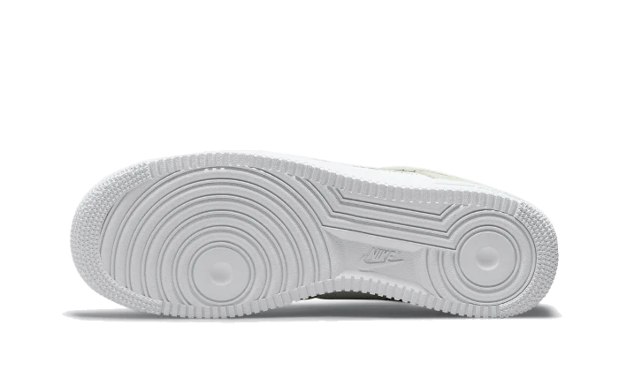 Alternative view of Air Force 1 Low First Use Light Sail Red