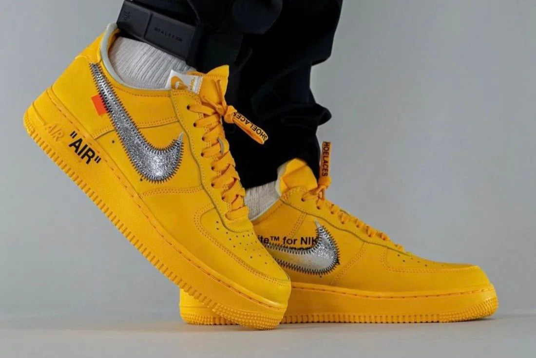 Air Force 1 Low Off White University Gold Metallic Silver - Image 3