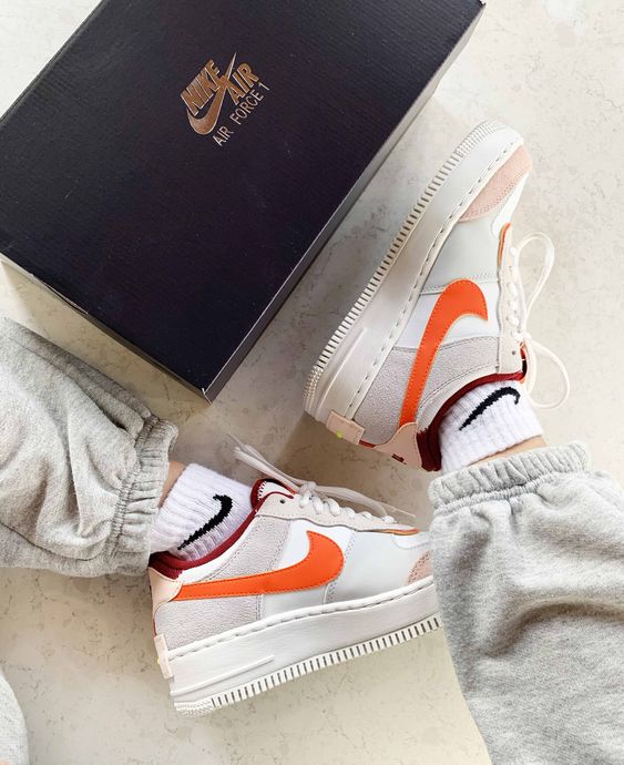 Air Force 1 Shadow Team Red Volt - Image 4