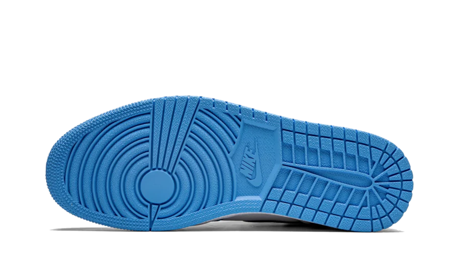 Air Jordan 1 High University Blue - Image 4