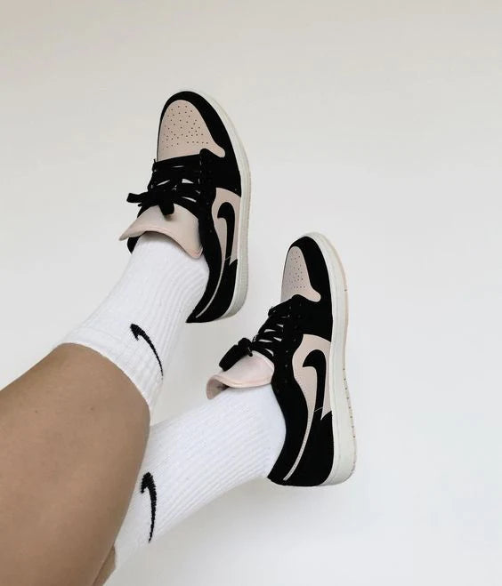 Air Jordan 1 Low Black Guava Ice - Image 3