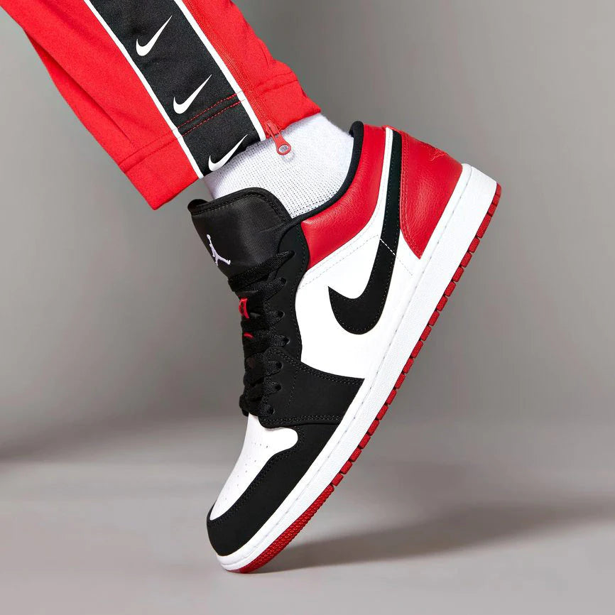 Air Jordan 1 Low Black Toe - Image 6
