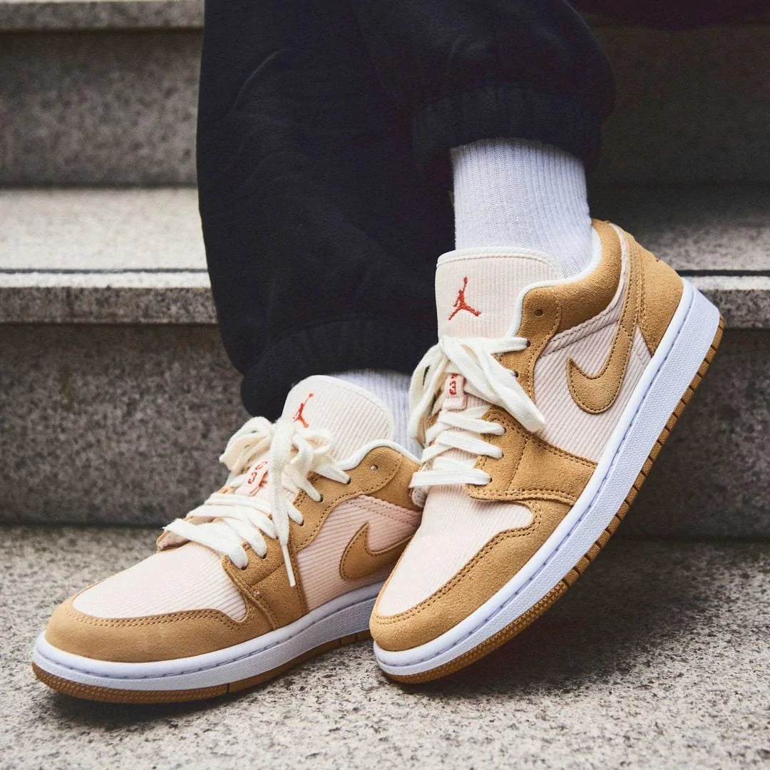 Air Jordan 1 Low Corduroy - Image 4