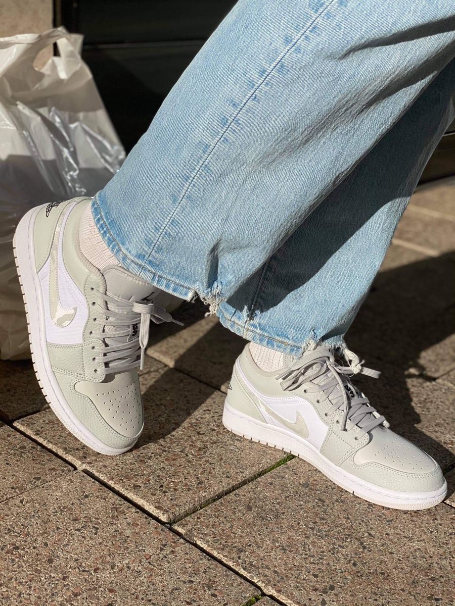 Air Jordan 1 Low Grey Camo - Image 5