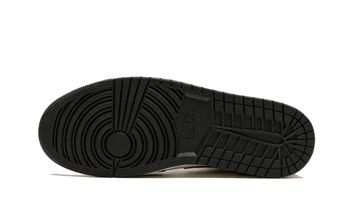 Air Jordan 1 Low Mocha - Image 4