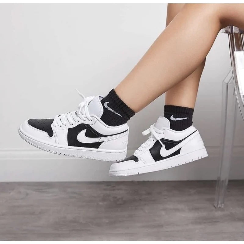 Air Jordan 1 Low Panda - Image 6