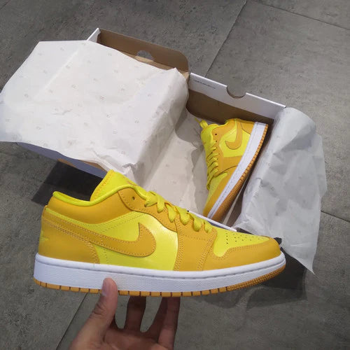 Air Jordan 1 Low Yellow Strike - Image 4