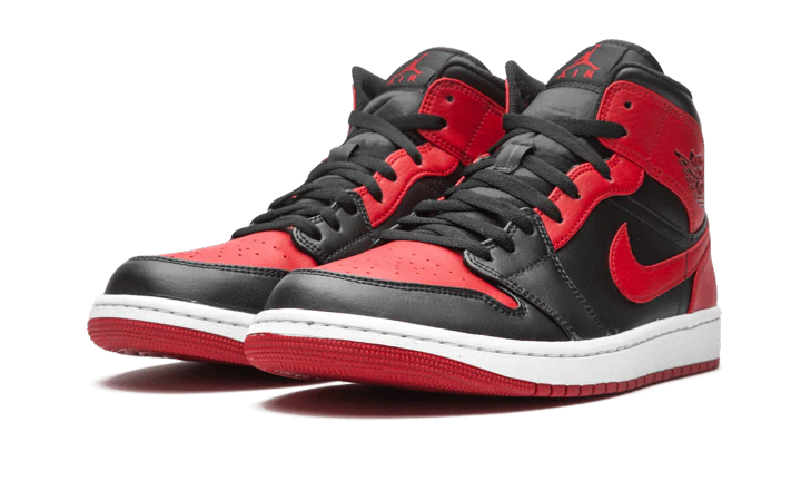 Alternative view of Air Jordan 1 Mid Banned 2020