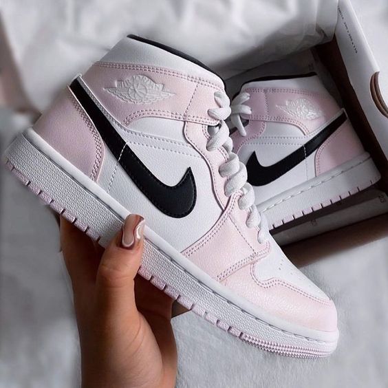 Air Jordan 1 Mid Barely Rose - Image 5