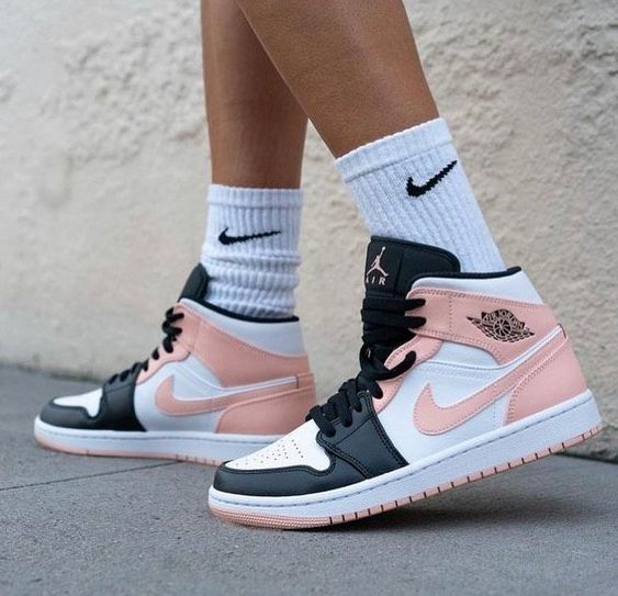 Air Jordan 1 Mid Crimson Tint - Image 6