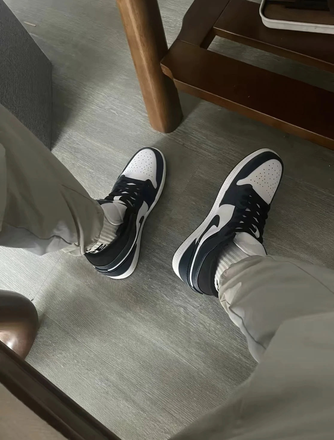 Air Jordan 1 Mid Dark Teal - Image 7