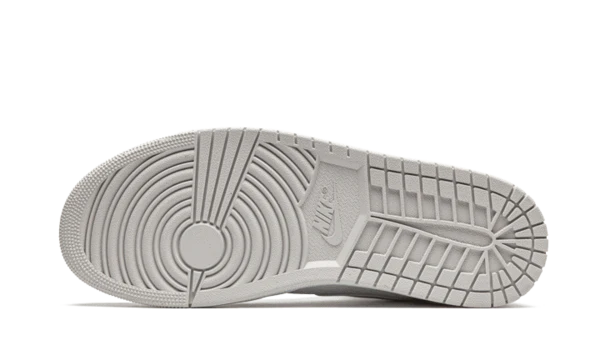 Air Jordan 1 Mid Grey Camo - Image 4