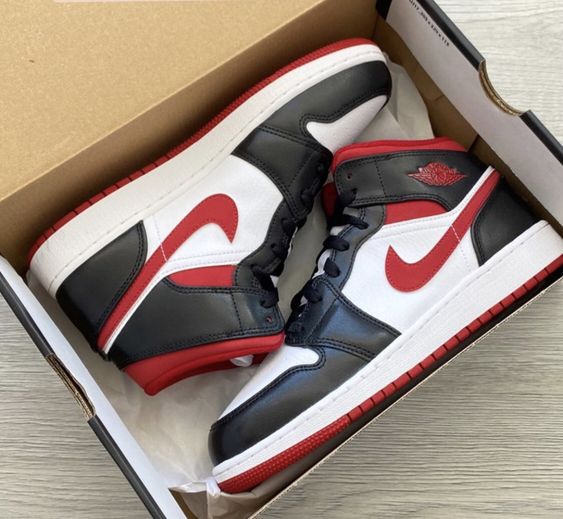 Air Jordan 1 Mid Gym Red Black White - Image 5