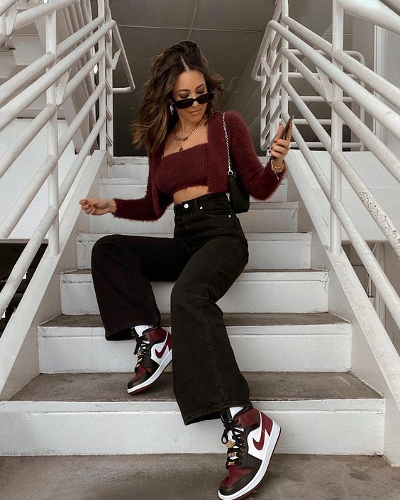 Air Jordan 1 Mid Se Black Dark Beetroot - Image 6