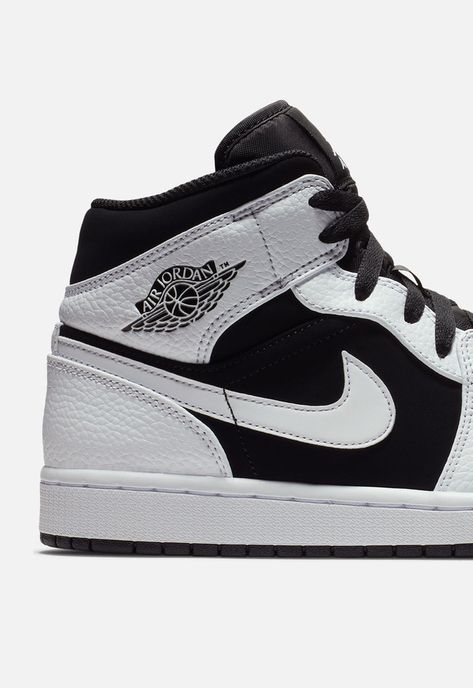 Alternative view of Air Jordan 1 Mid White Black