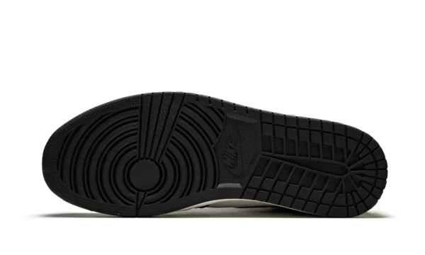 Air Jordan 1 Retro High Black Gym Red - Image 4