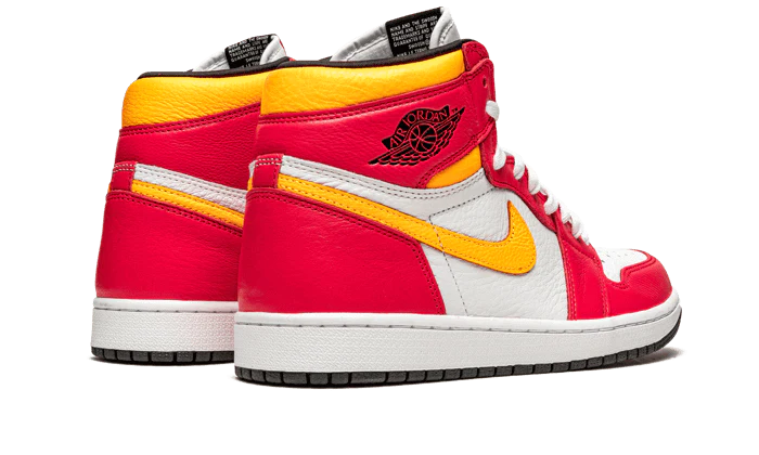 Air Jordan 1 Retro High Og Light Fusion Red - Image 3