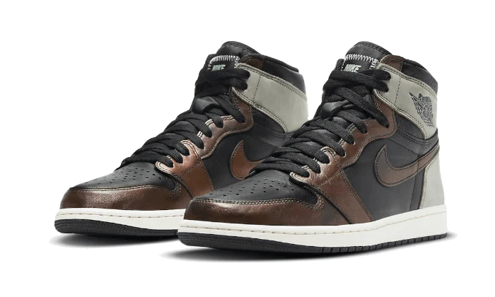 Alternative view of Air Jordan 1 Retro High Patina