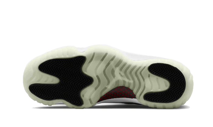 Air Jordan 11 Low 72 10 - Image 3