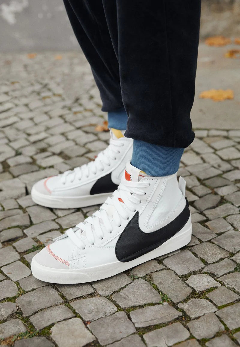 Blazer Mid 77 Jumbo White Black - Image 4