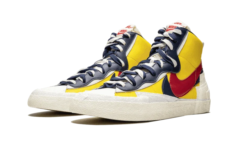 Alternative view of Blazer Mid Sacai Snow Beach