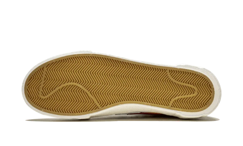 Blazer Mid Sacai Snow Beach - Image 4