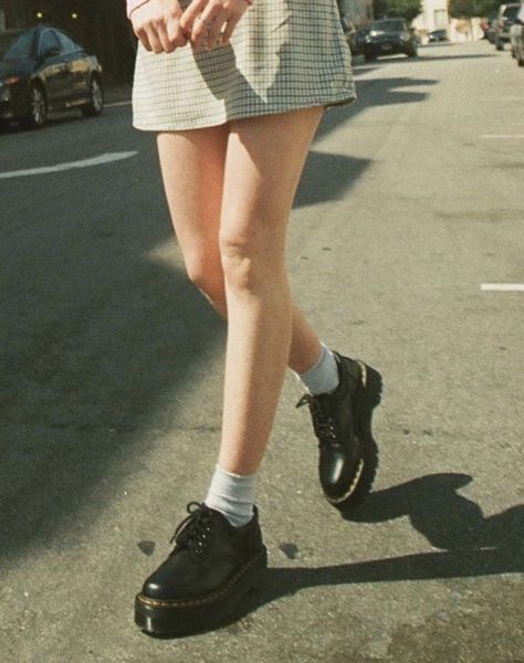 Alternative view of Dr Martens Platform Low 1461