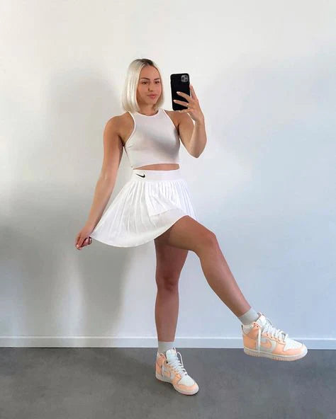 Dunk High Crimson Tint - Image 5