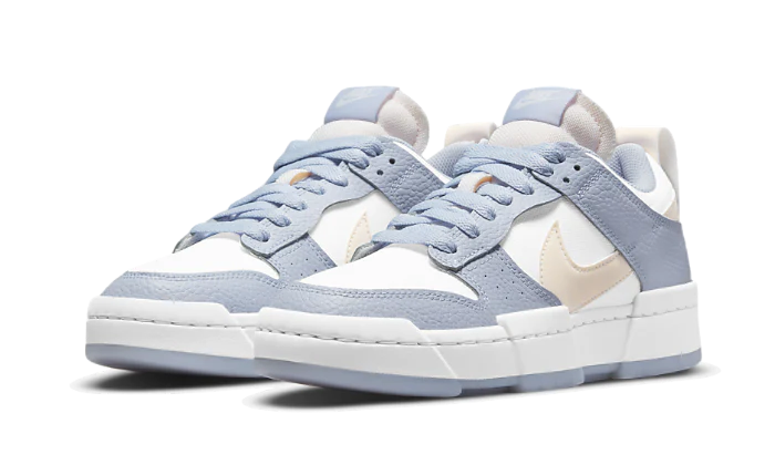 Alternative view of Dunk Low Disrupt Summit White Ghost