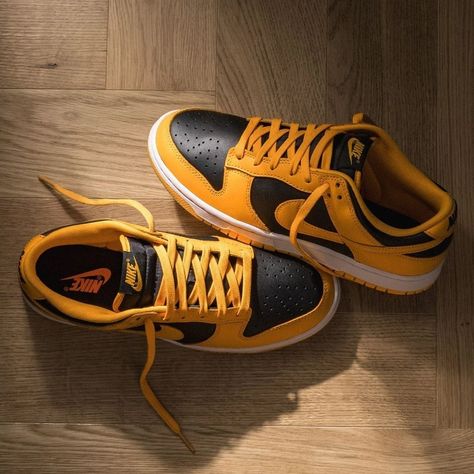Dunk Low Goldenrod - Image 4
