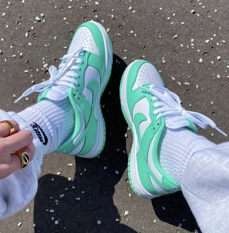 Dunk Low Green Glow - Image 6