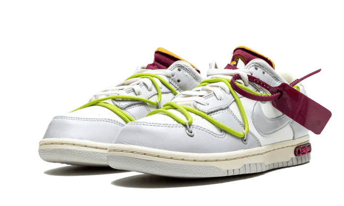 Alternative view of Dunk Low Off White Lot 8
