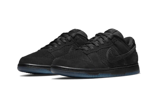 Alternative view of Dunk Low Sp Undefeated 5 On It Black