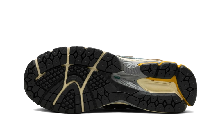 New Balance 1906R Metallic Teal - Image 4