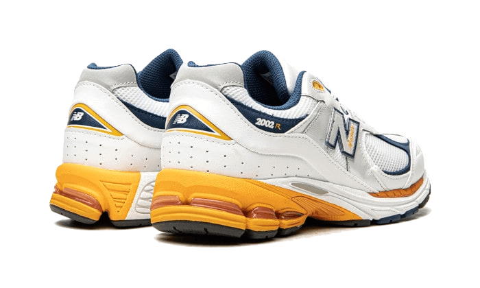 New Balance 2002R Bryant Giles - Image 3