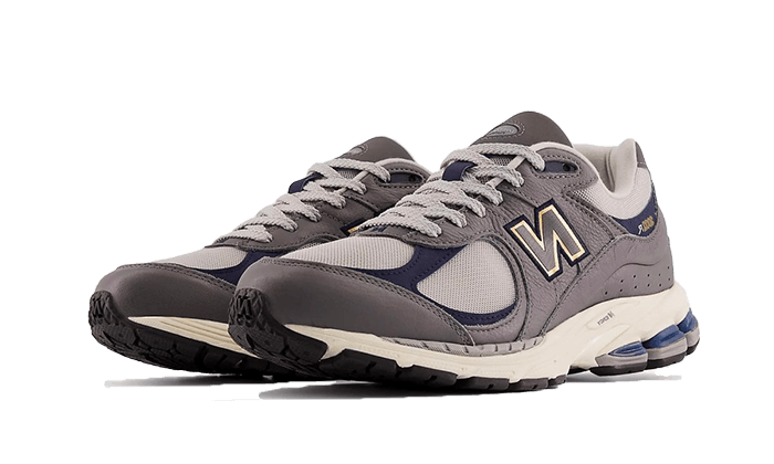 Alternative view of New Balance 2002R Castlerock