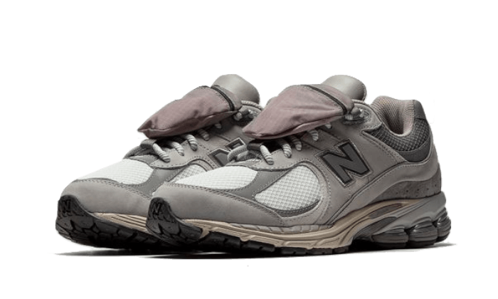 Alternative view of New Balance 2002R Pocket Grey