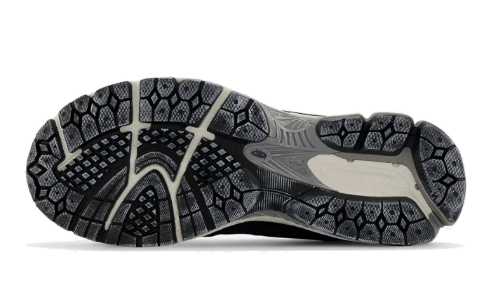 New Balance 2002R Protection Pack Dark Navy - Image 3