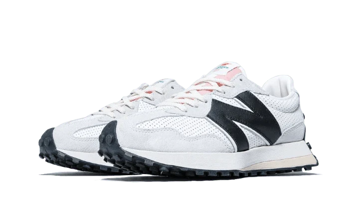 New Balance 327 Casablanca Black Logo - Image 2