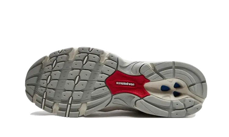 New Balance 530 Beige Red - Image 4