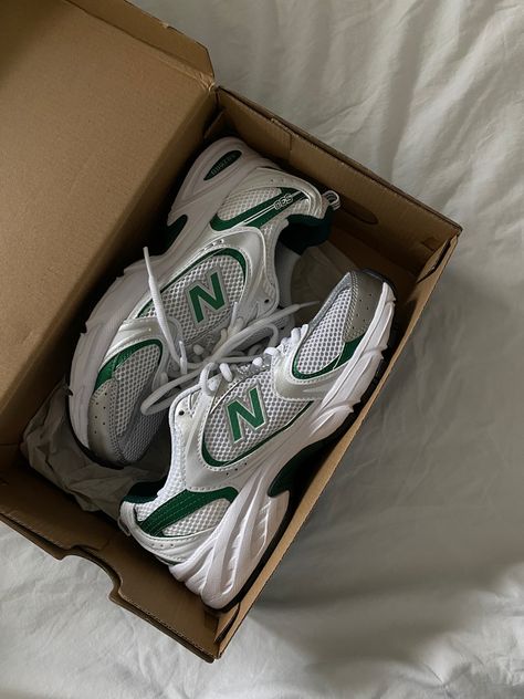 New Balance 530 White Mint Green - Image 4