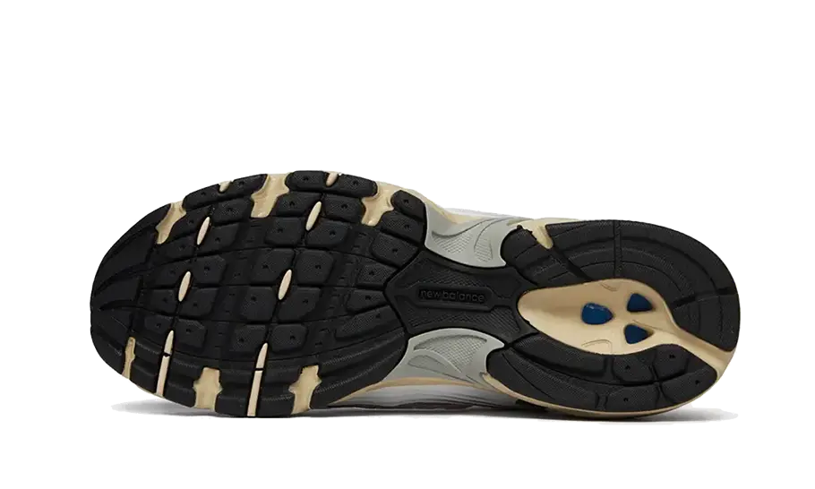 New Balance 530 White Pink - Image 4