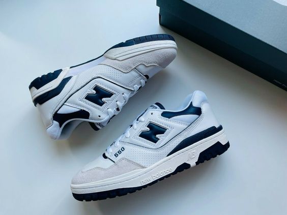 New Balance 550 Navy Blue - Image 3