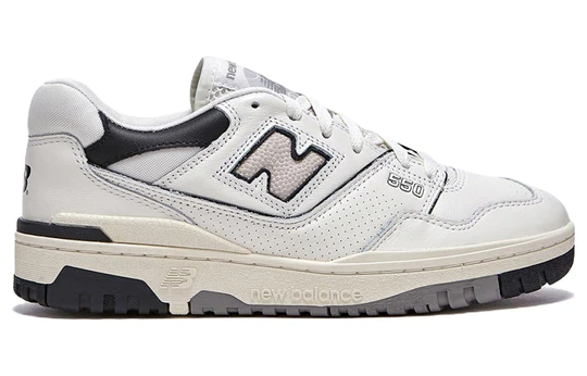 Alternative view of New Balance 550 ‘Sea Salt Black’