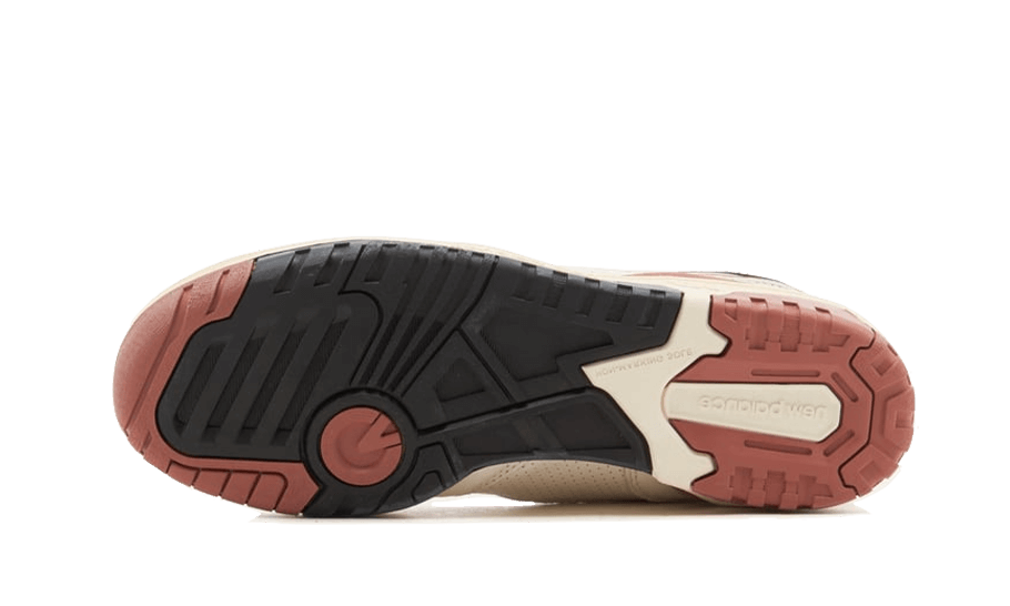 New Balance 550 Vintage Brown - Image 4