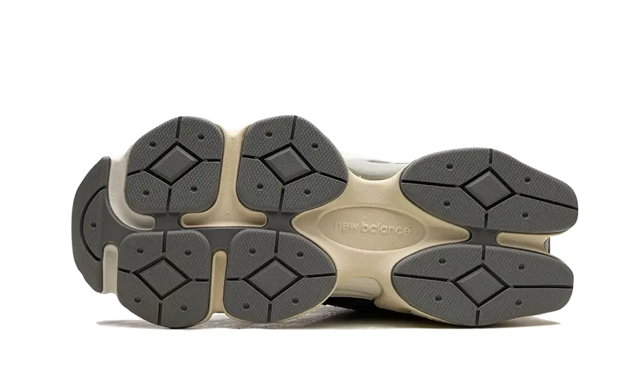 New Balance 9060 Black Sea Salt - Image 4