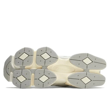 New Balance 9060 Quartz - Image 3