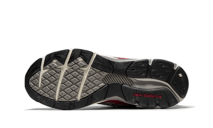 New Balance 990 V3 Scarlet - Image 4