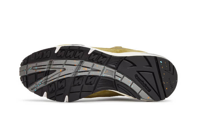 New Balance 991 Made In Uk Green Moss - Image 3